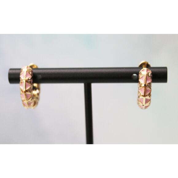 Small Huggie Earrings with Pink Enamel on Gold E144 - Picture 3 of 3